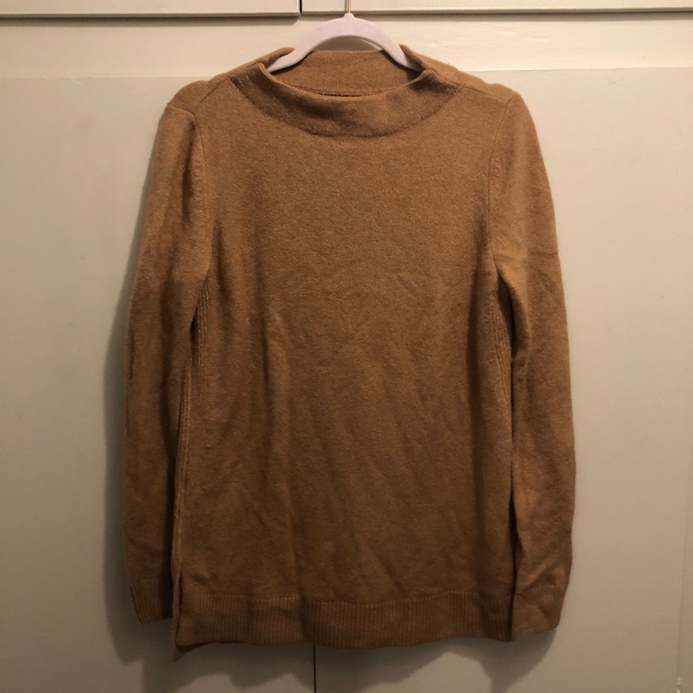 SUPERSOFT LOFT Camel Color Sweather
